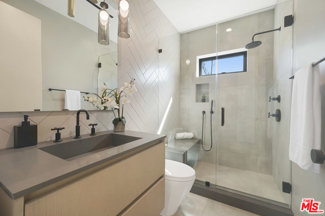 MLS #26633117 image #31