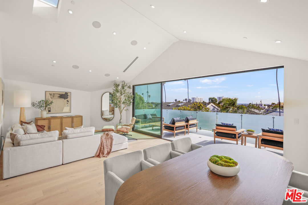 MLS #26633299 image #2