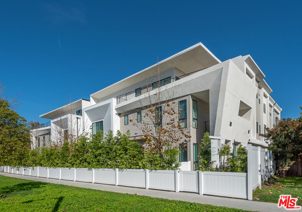 MLS #26633313 image #0