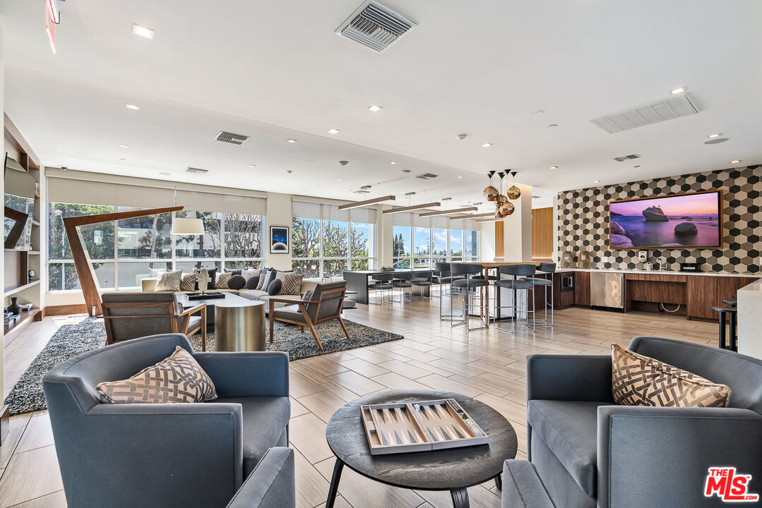 MLS #26633333 image #15