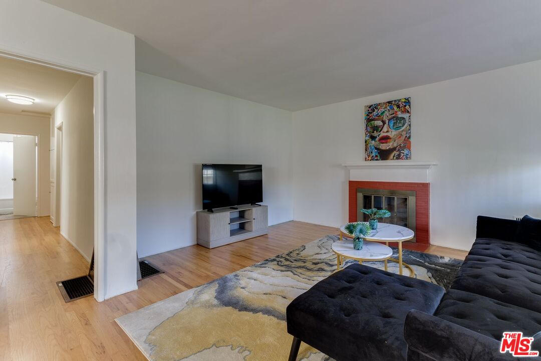 MLS #26633385 image #4