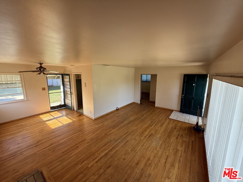 MLS #26633473 image #2