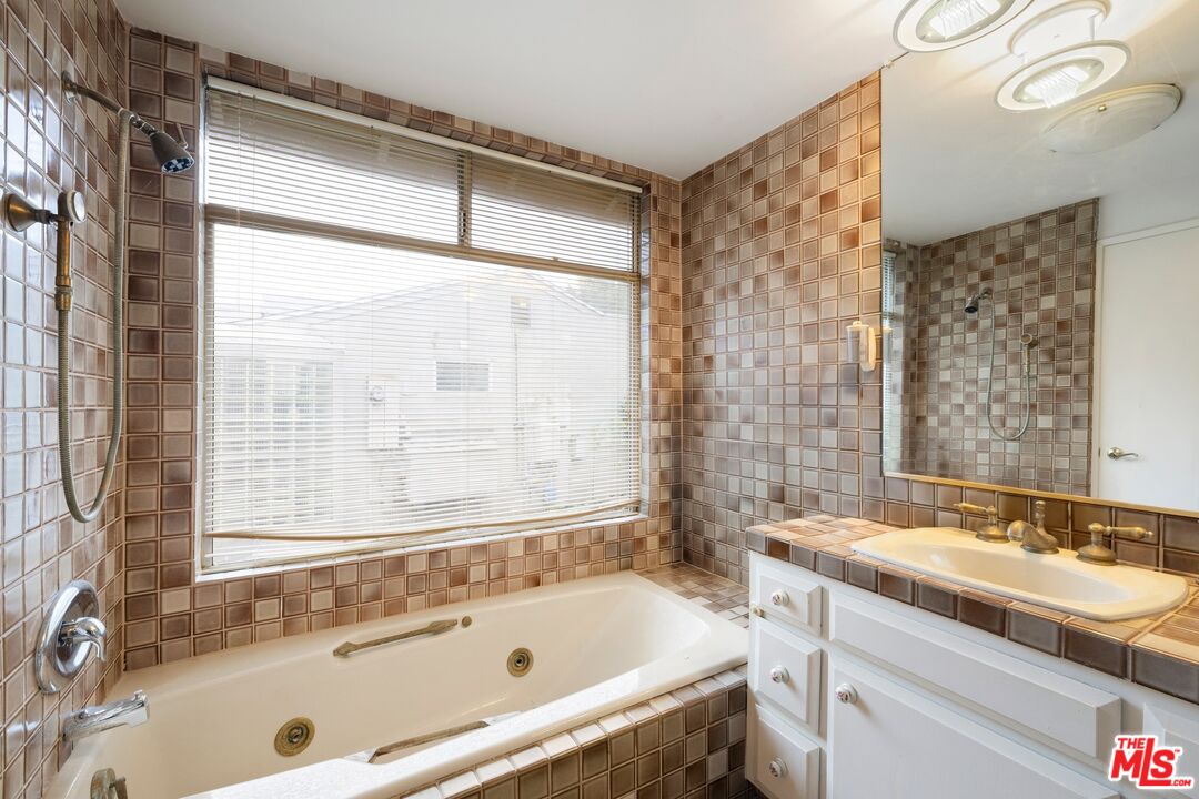 MLS #26633481 image #11