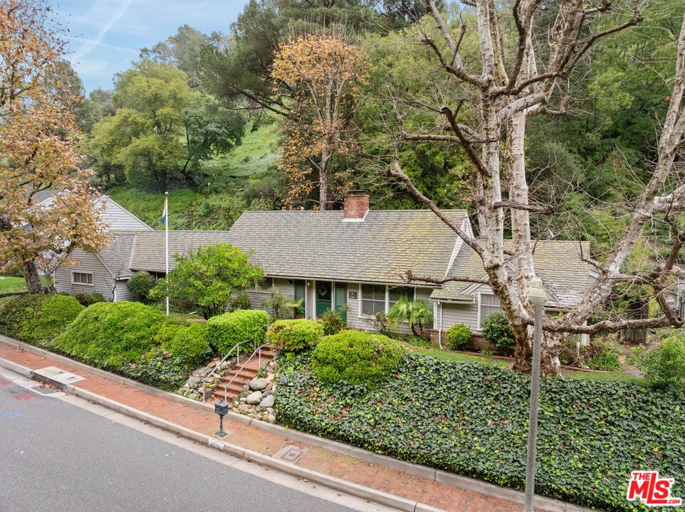 MLS #26633481 image #0