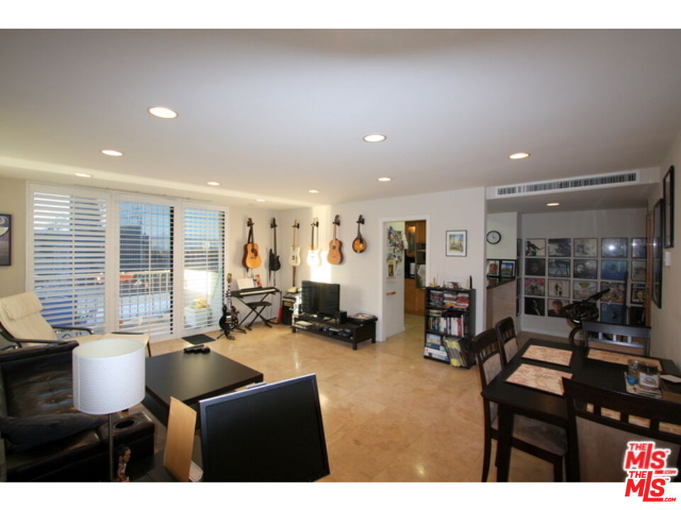 MLS #26633497 image #0