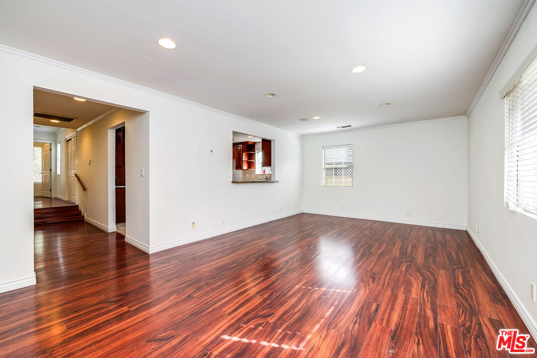 MLS #26633647 image #2