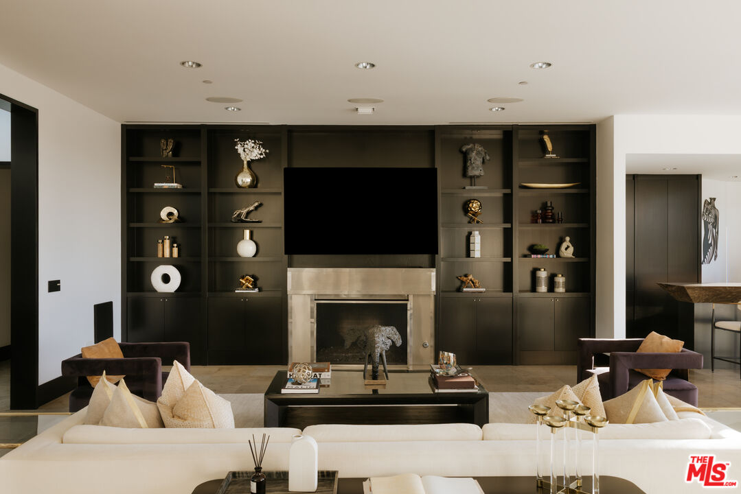 MLS #26633807 image #3