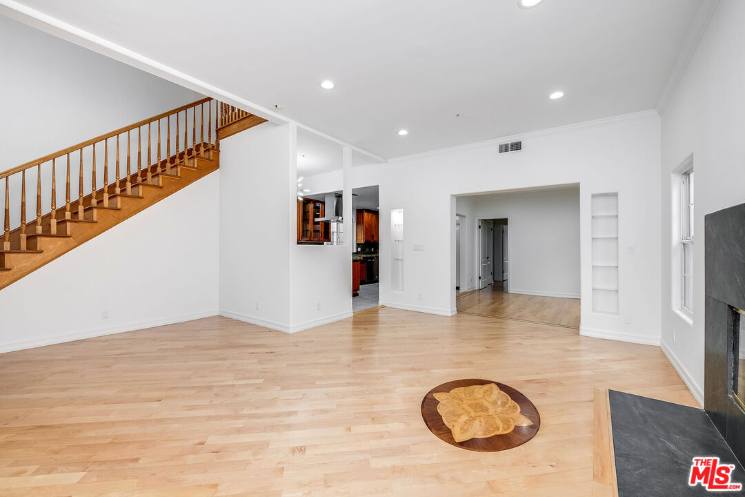 MLS #26633837 image #2