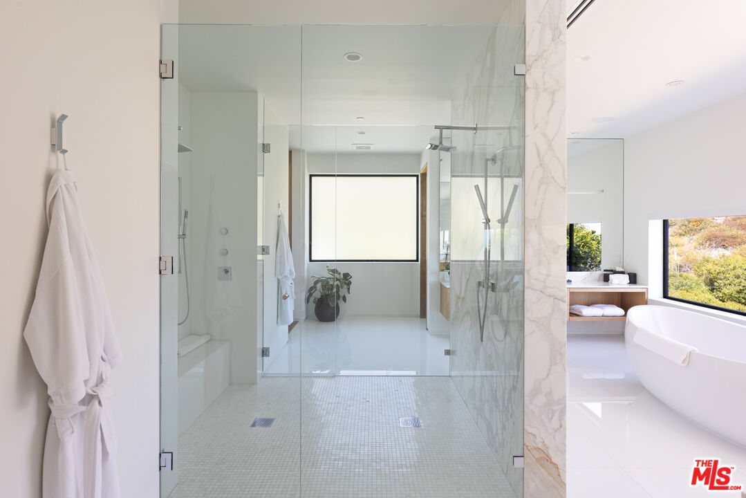 MLS #26633895 image #12