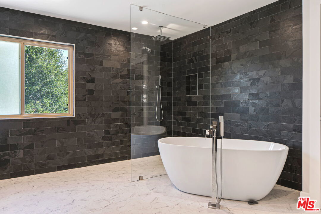 MLS #26634025 image #17