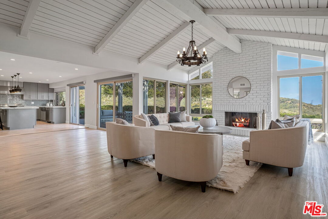 MLS #26634025 image #2