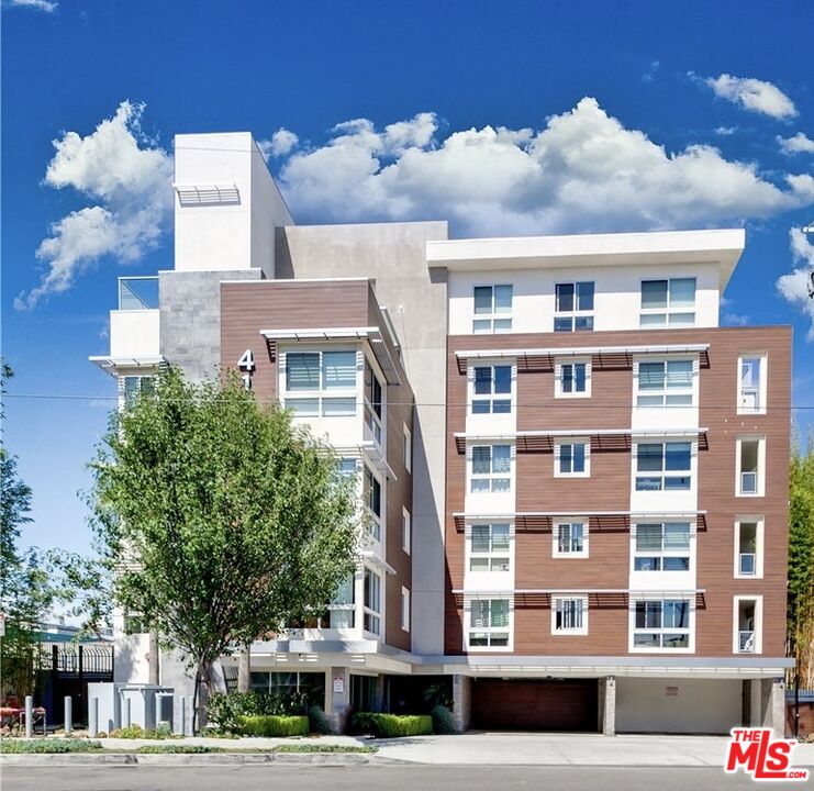 MLS #26634081 image #0