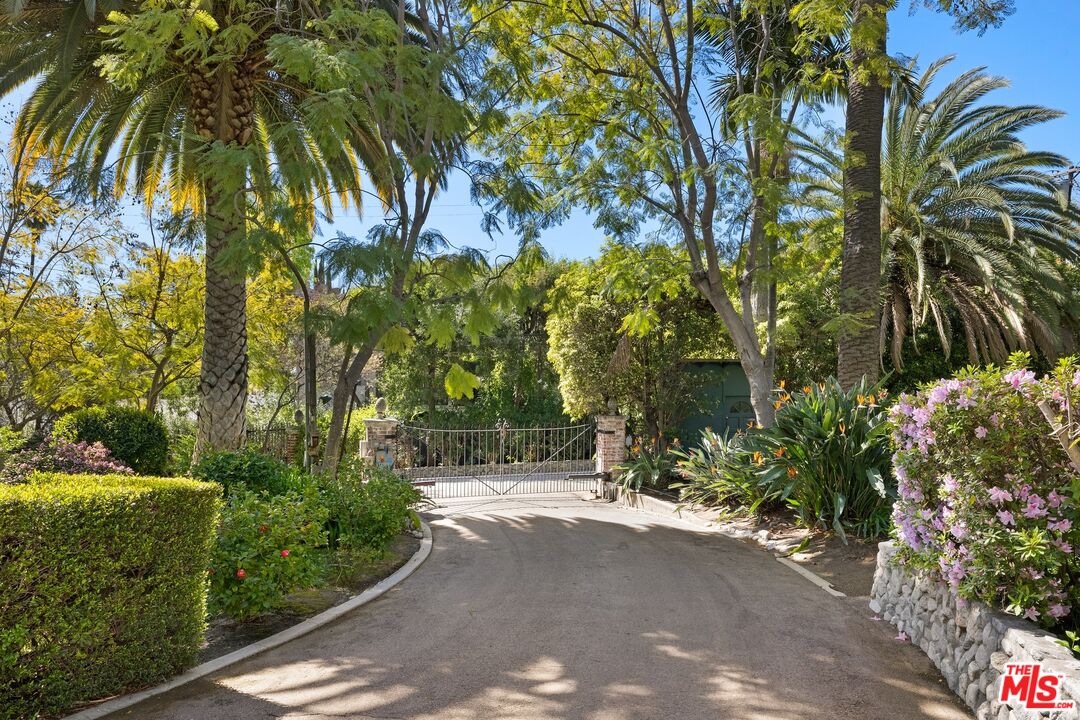 MLS #26634119 image #2