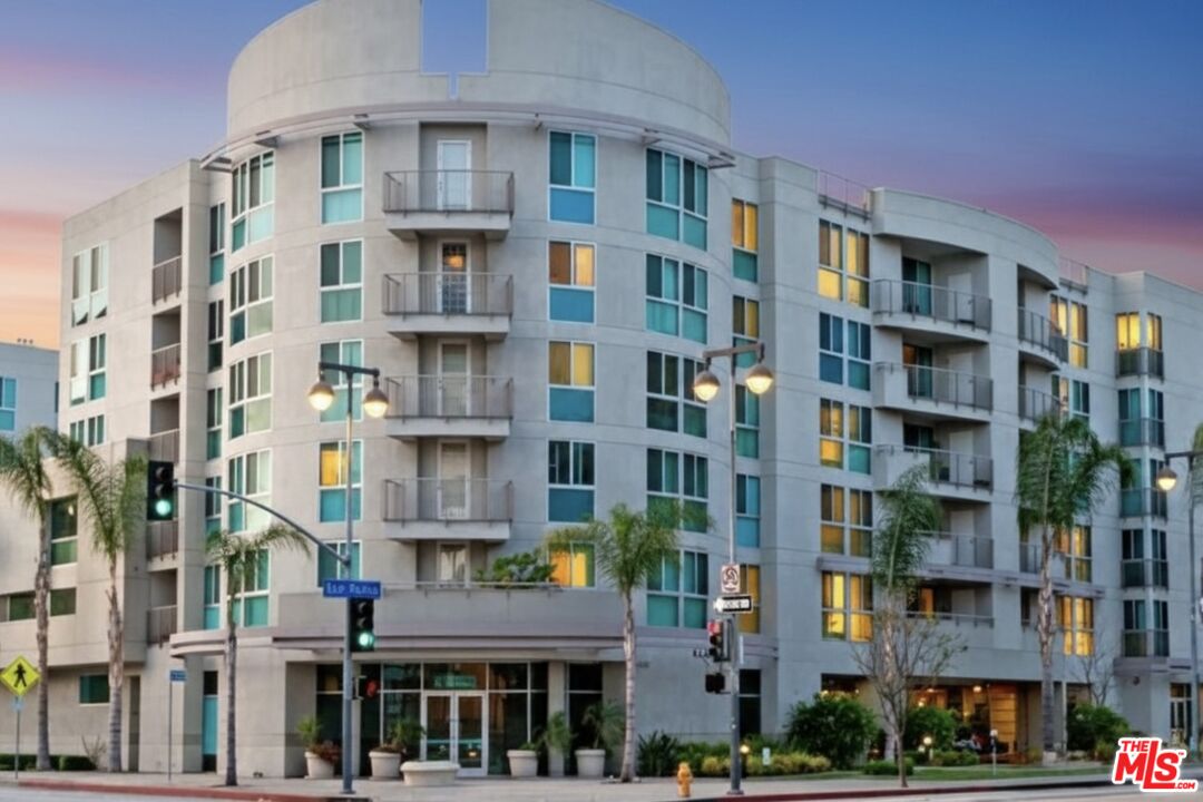 MLS #26634327 image #0