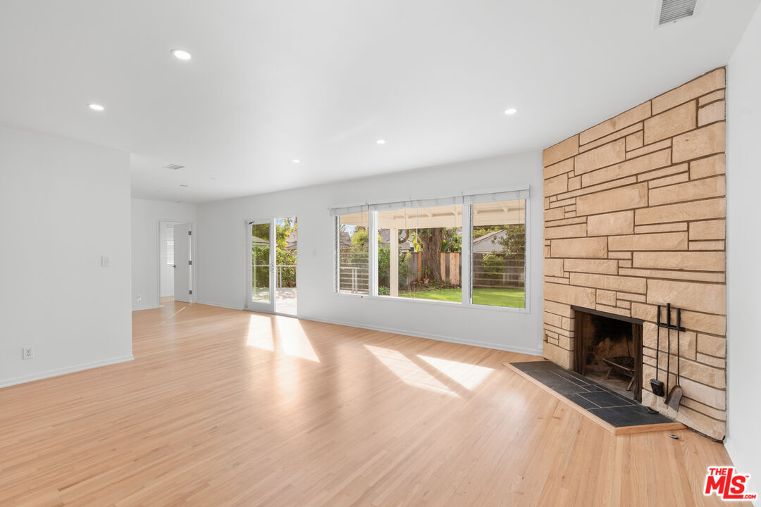 MLS #26634385 image #3