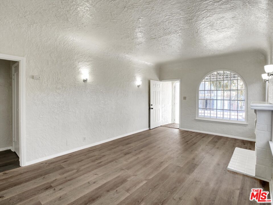 MLS #26634479 image #2