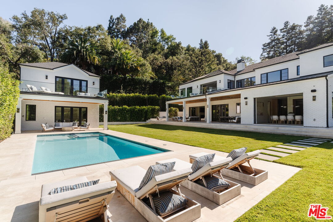 MLS #26634493 image #0