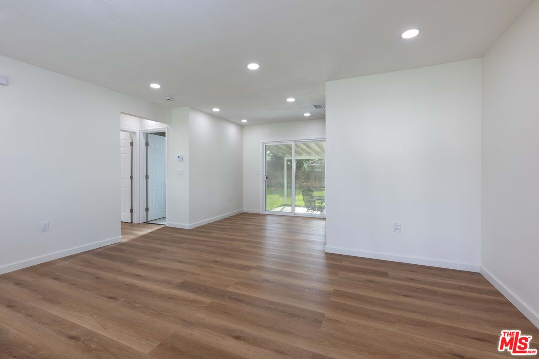 MLS #26634517 image #2