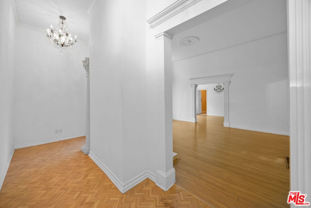 MLS #26634551 image #3