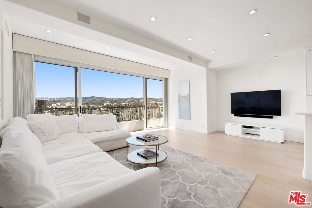 MLS #26634591 image #2