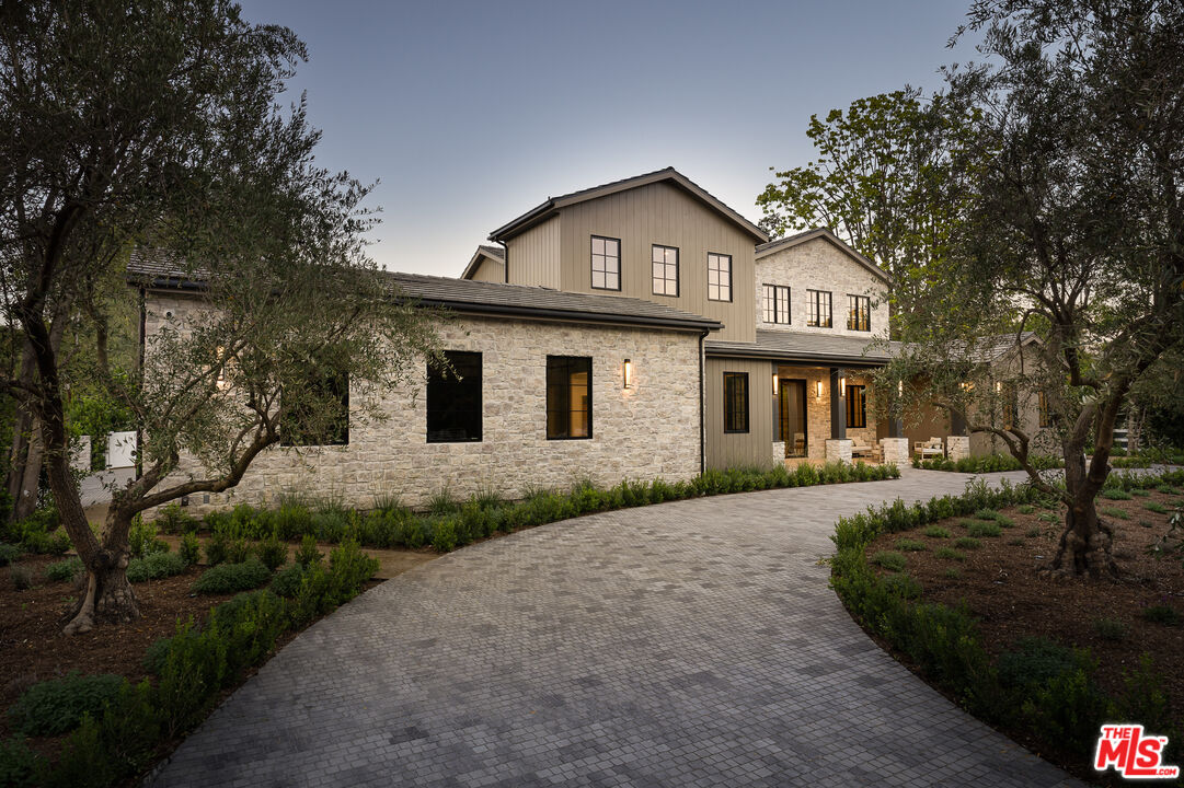 MLS #26634755 image #1