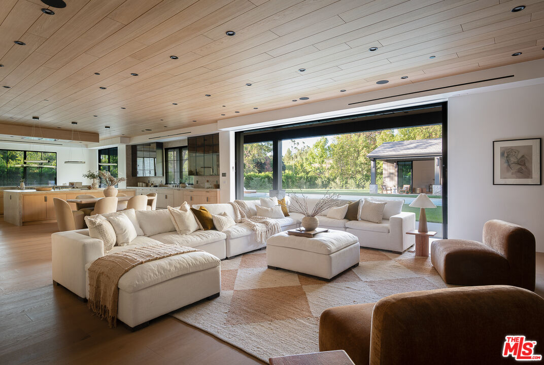 MLS #26634755 image #21