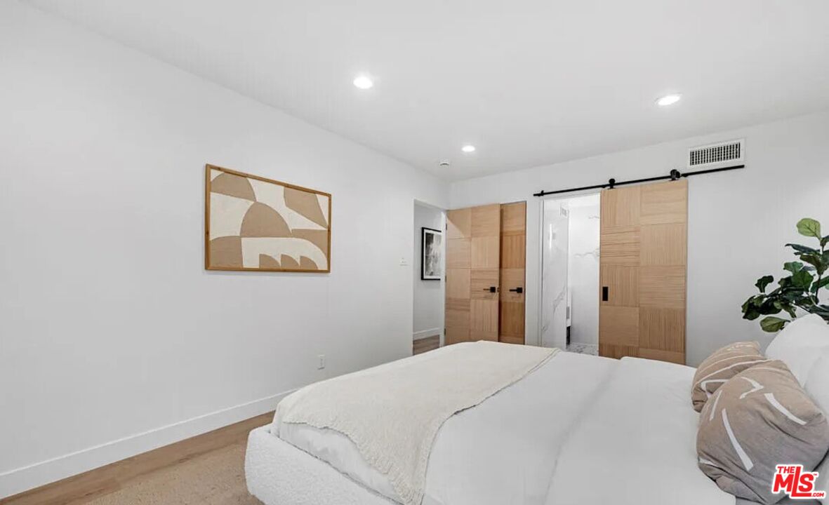 MLS #26634757 image #18