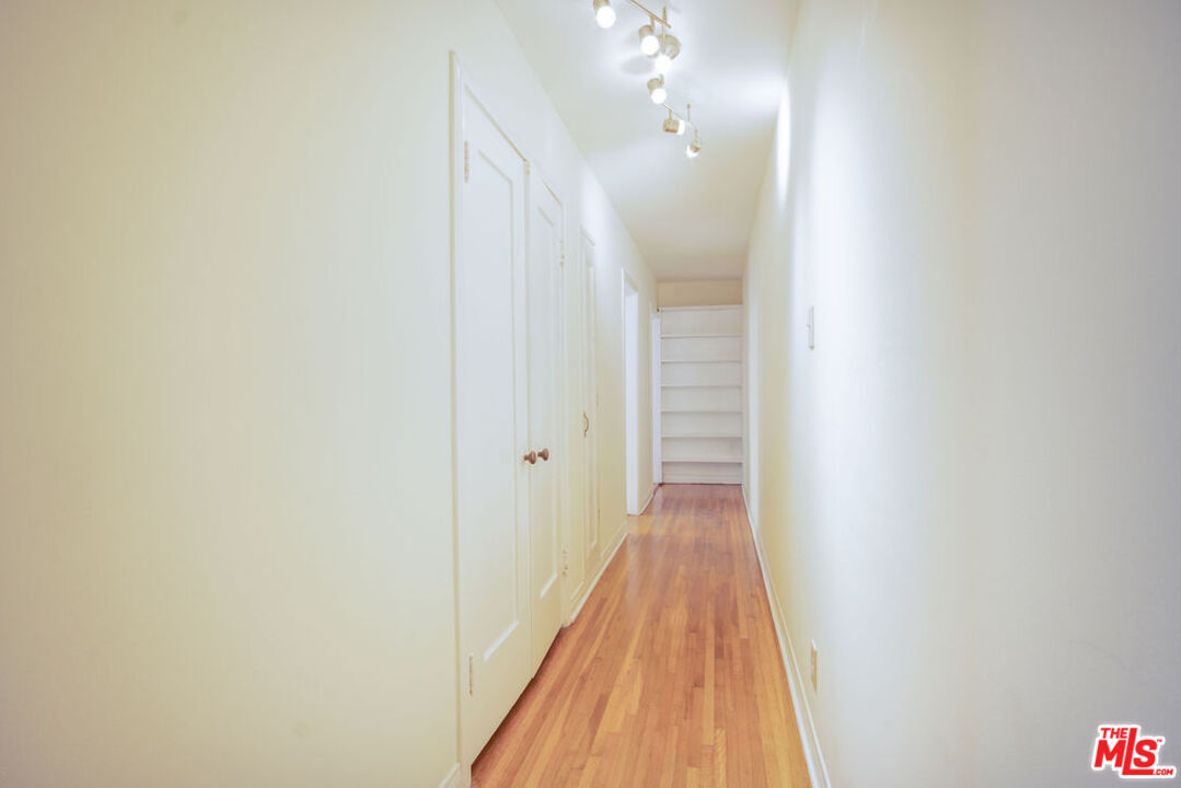 MLS #26635191 image #27