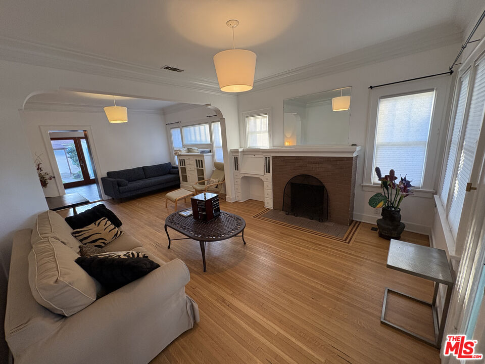 MLS #26635213 image #2