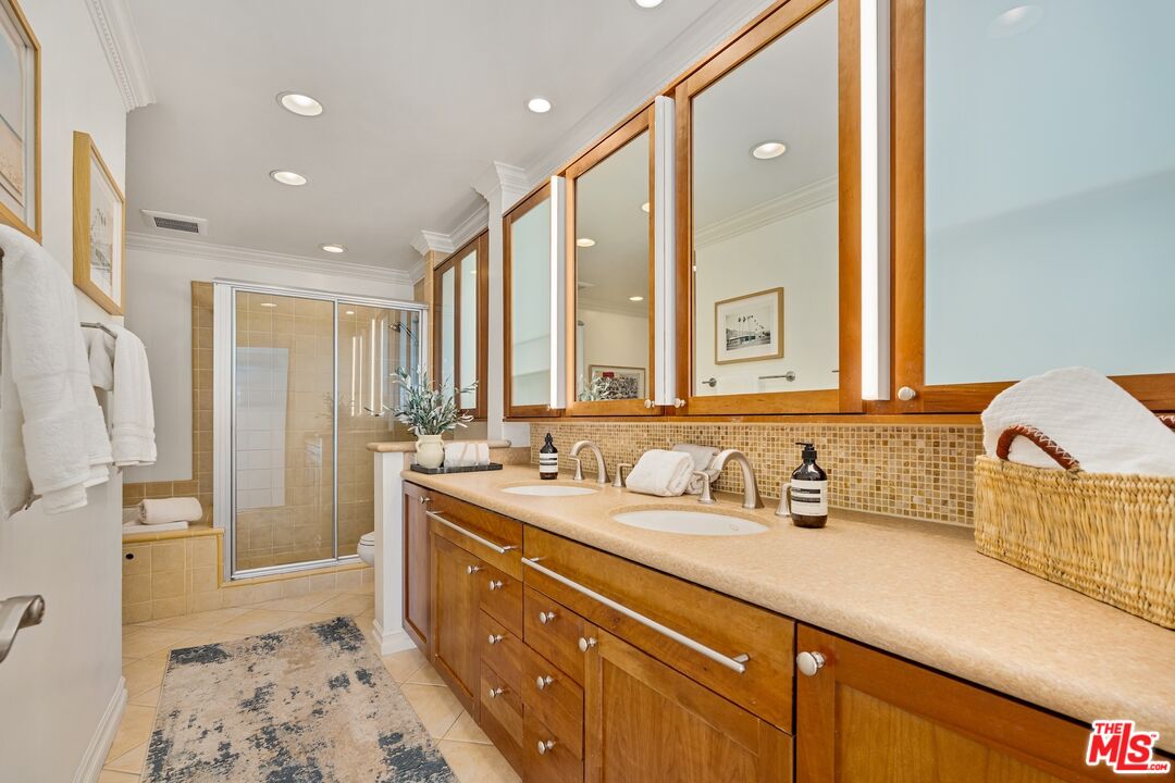 MLS #26635221 image #14