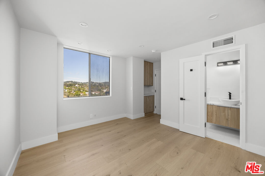 MLS #26635289 image #13