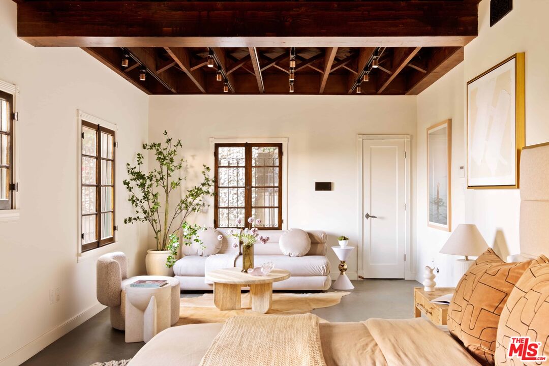 MLS #26635291 image #19