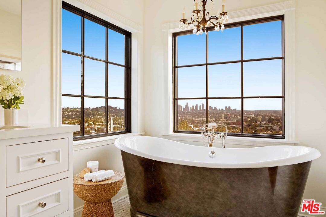 MLS #26635291 image #3