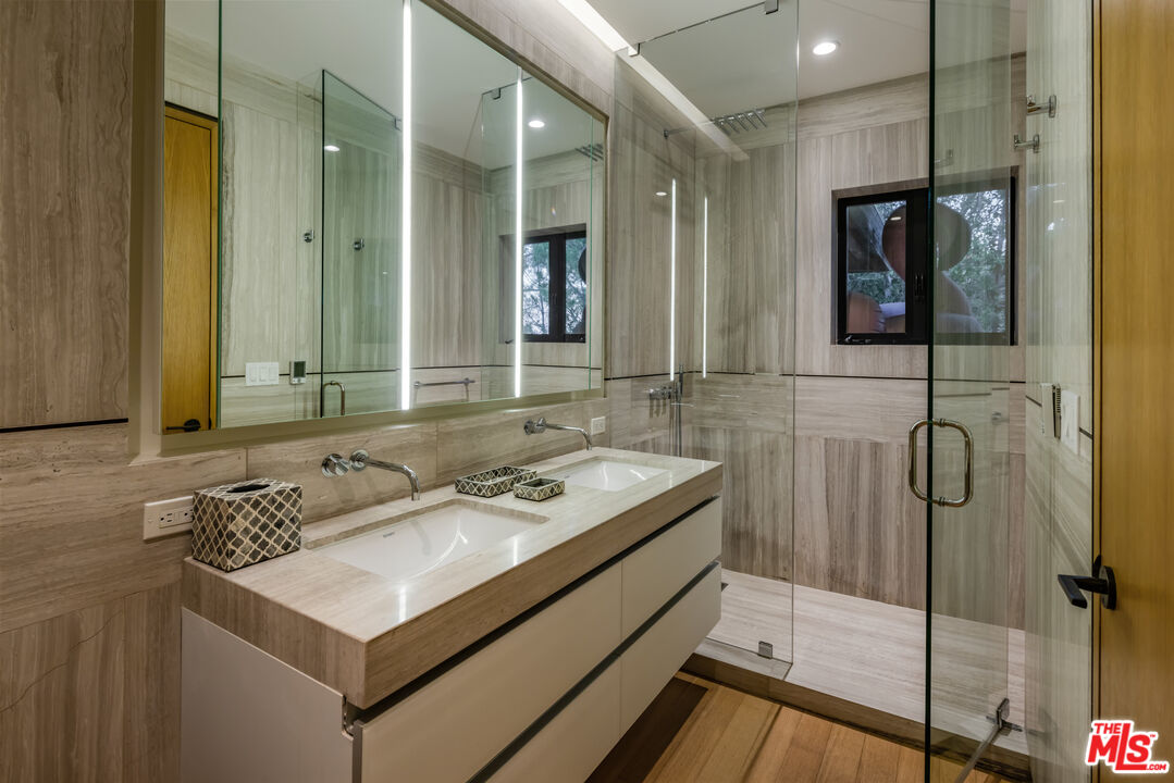 MLS #26635669 image #16