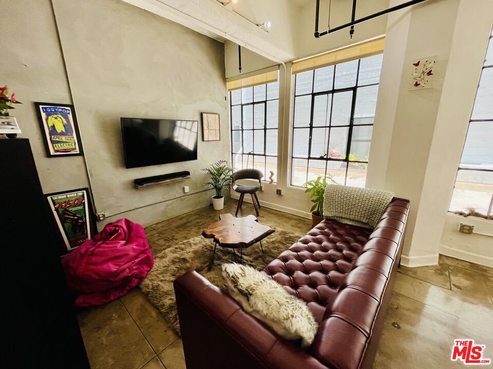 MLS #26635677 image #3