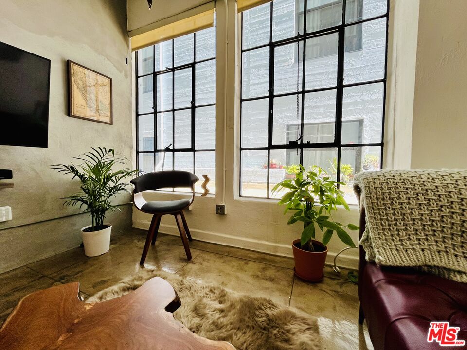 MLS #26635677 image #0