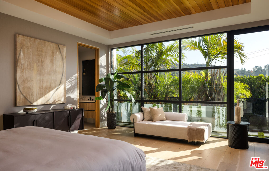 MLS #26635701 image #21