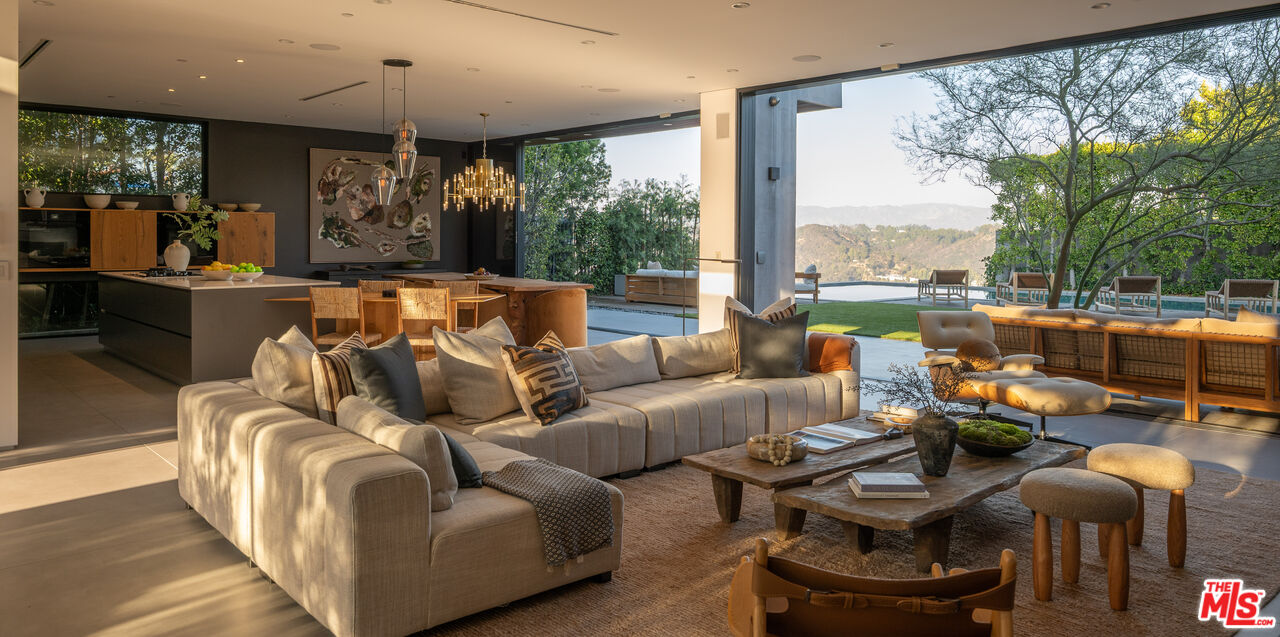 MLS #26635711 image #2