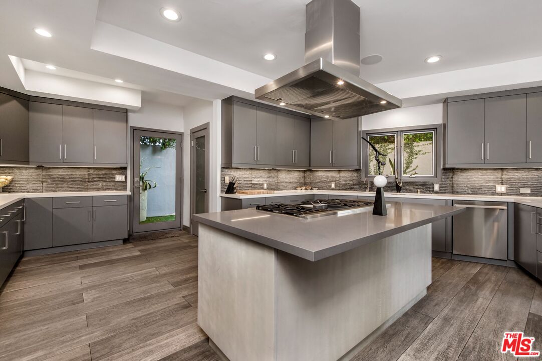 MLS #26635741 image #10