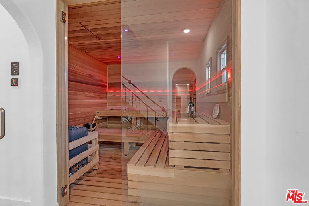 MLS #26635755 image #15