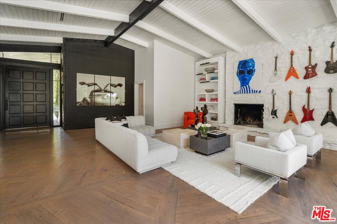 MLS #26635769 image #10