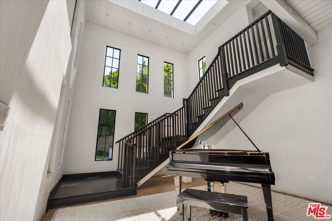 MLS #26635769 image #20