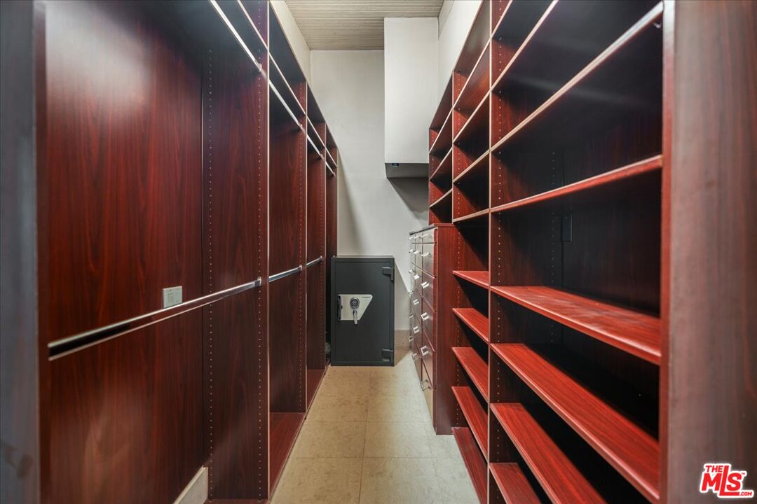 MLS #26635769 image #47