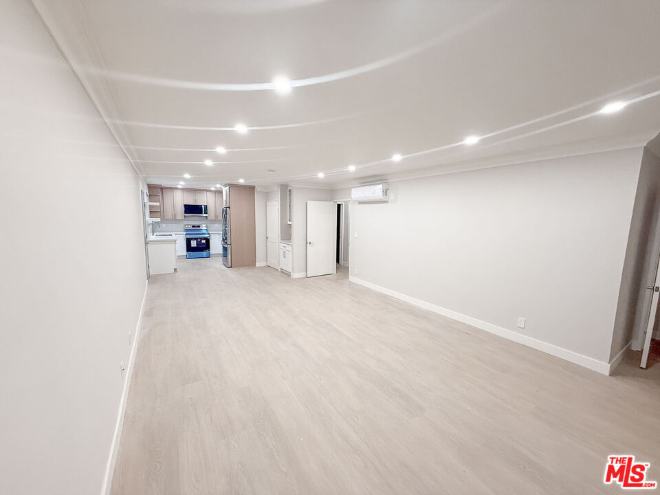 MLS #26635901 image #1