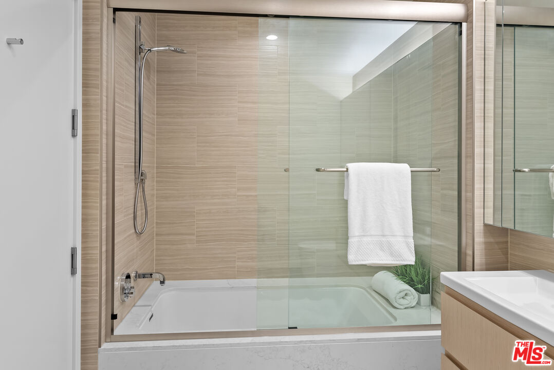 MLS #26635999 image #37