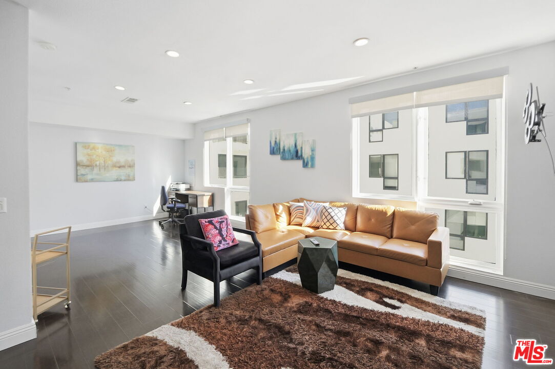 MLS #26636045 image #0