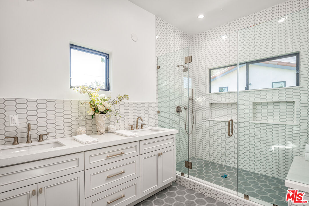 MLS #26636057 image #12