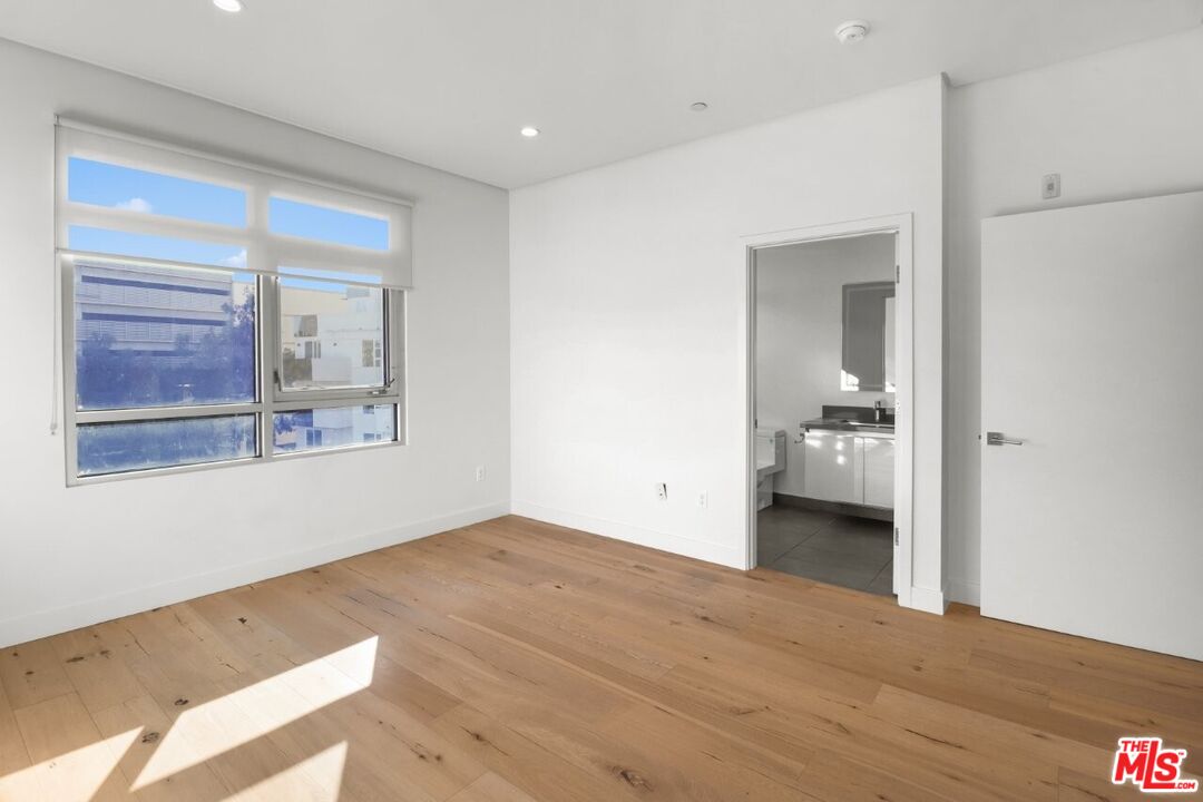 MLS #26636095 image #26