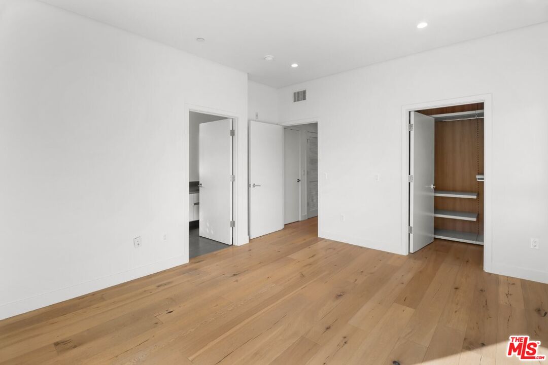 MLS #26636095 image #31