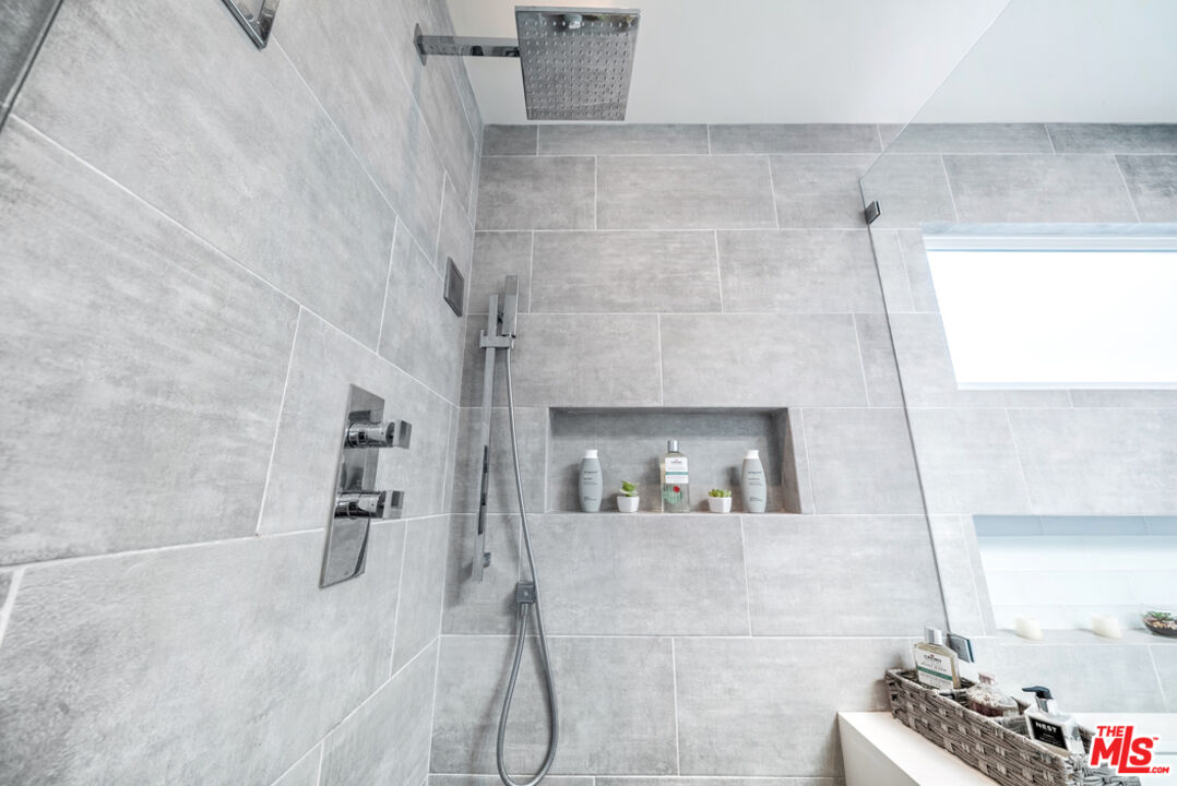 MLS #26636175 image #17